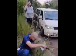 В Кривом Роге ТЦКашники сбили парня, а потом избили его отца