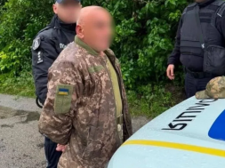В Киевской области пьяный «захыснык» тяжело ранил сослуживца и расстрелял двоих: женщину и ещё одного ВСУшника