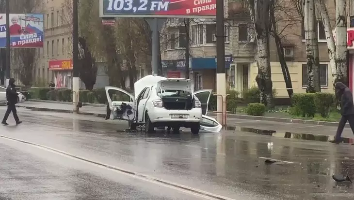 В центре Мелитополя украинские террористы взорвали автомобиль