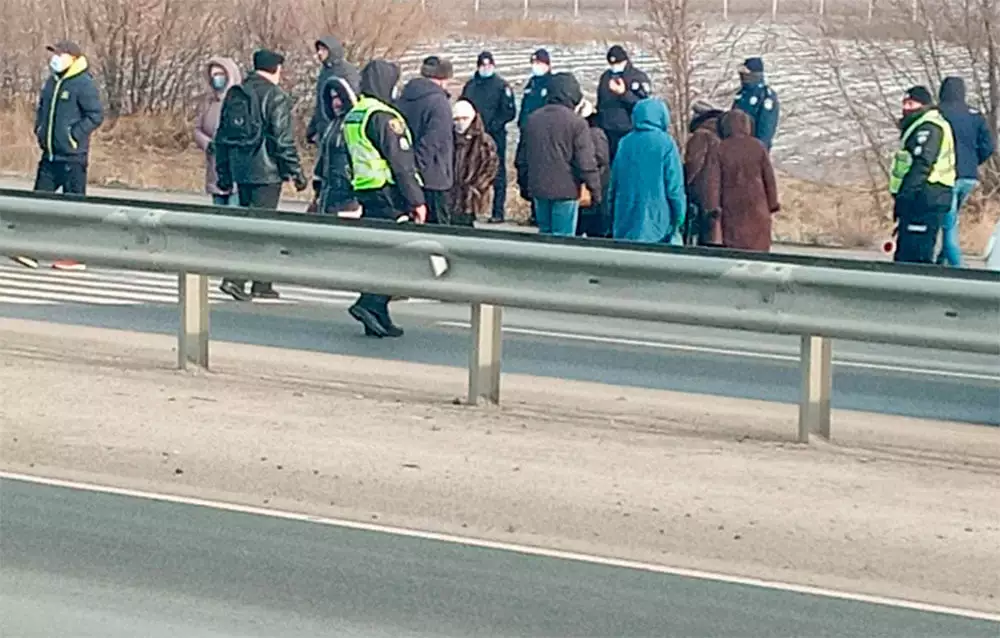 На Полтавщині мітингувальники перекривали трасу Київ-Харків