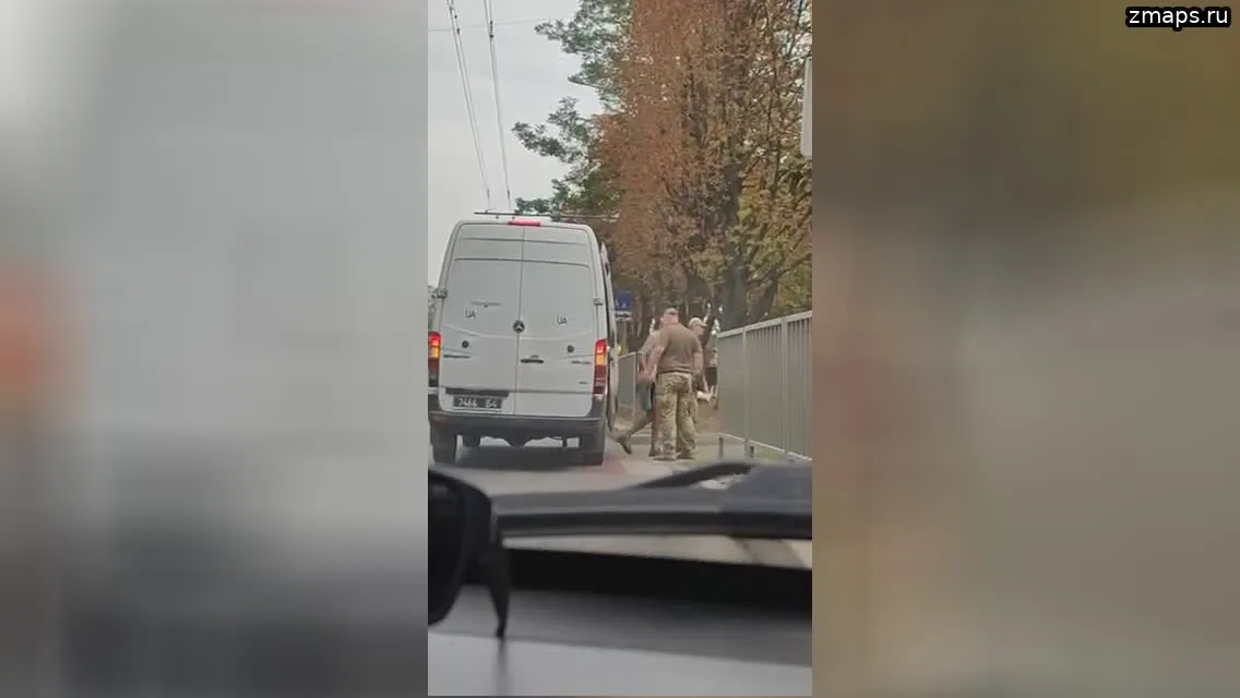 В Днепропетровске ТЦКашники до отказа набивают свои бусы отловленными мужиками