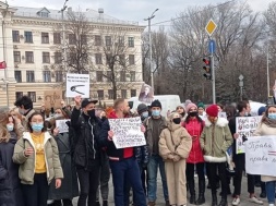 "Права жінок - права людини". У Запоріжжі відбувся Марш жінок