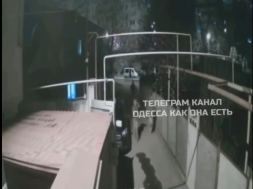 В Одессе ТЦКашники догнали, избили и залили газом 16-летнего подростка