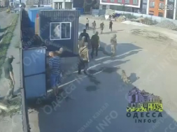 В Одессе ТЦКашники ворвались на стройплощадку ЖК и бусифицировали большое число строителей