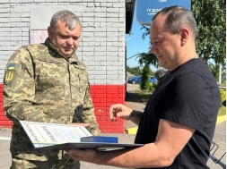 В Днепре преступное сообщество Филатова отправляет на фронт своих противников и отмазывает сторонников