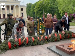 Изюм. За организацию празднования 9 Мая – 10 лет тюрьмы!