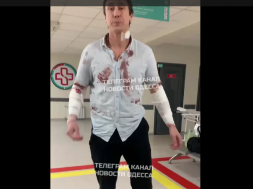 В Одесском ТЦК украинские активисты тоже режут вены