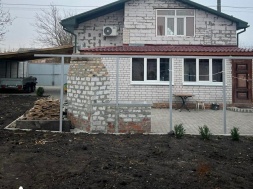 Командир в/ч в Днепре заставлял солдат строить дома своей матери и тёще