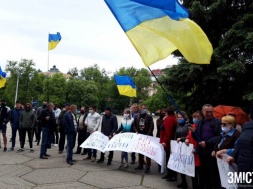 Жителі Полтавщини другий день протестують проти перспективного плану