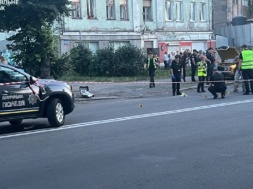 В Луцке неизвестные швырнули гранату в толпу людей