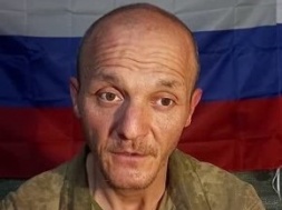 Пленный ВСУшник: в учебках ВСУ насильно мобилизованных привязывают скотчем к деревьям – это наказание такое