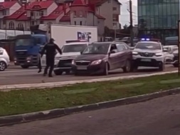 В Тернополе пьяный ТЦКашник устроил резонансное ДТП с последующей полицейской погоней
