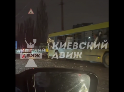 В Киеве на Виноградаре взорвался пассажирский автобус