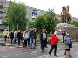 В Путивле протестующие перекрыли трассу