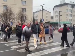 В Киеве жители перекрыли улицу из-за отсутствия отопления