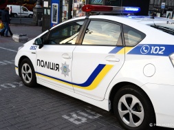 В Ровно двумя автомобилями заблокировали бус ТЦК и требовали освобождения бусифицированного