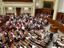 В Верховной Раде намечается бунт «слуг народа» - зелёная власть начала шататься