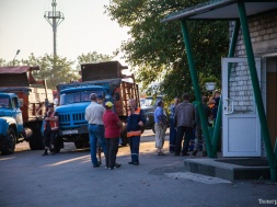 Полтавские коммунальщики вышли на митинг