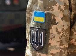 В Ровенской области ВСУшник на пикапе сбил девушку – она скончалась в больнице