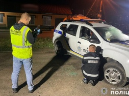 В Балаклее Харьковской области бандиты метнули гранату, а затем открыли огонь по машине полицейских