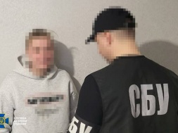 В Днепре СБУ задержала админа ТГ-канала за то, что она якобы сливала россиянам места расположения ВСУ