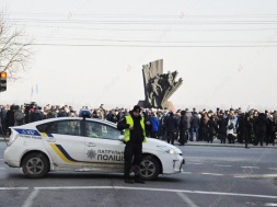 Перекрытие и сотни людей: что происходило в центре Днепра