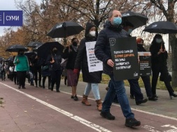 У Сумах відбулася всесвітня акція проти торгівлі людьми Walk for Freedom