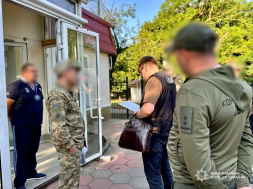 В Одесской области командование части фиктивно оформляло на службу мужчин и получало положенные им выплаты