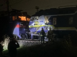 Во Львовской области произошло столкновение поездов