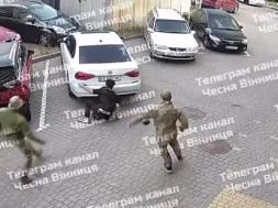 В Виннице вместо вызванного такси за мужчиной приехали людоловы