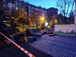 В Харькове снесли мемориал Воинам-интернационалистам, погибшим в Афганистане