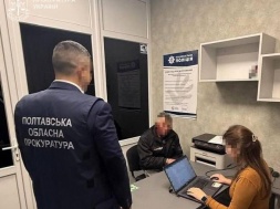 В Полтавской области мужчина во время семейной ссоры взорвал гранату – жена и дочь получили множественные ранения