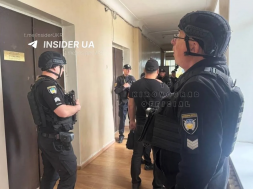 В Кировоградской области заммэра в своём кабинете открыл огонь по вошедшим