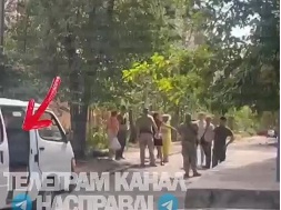 В Марганце Днепропетровской области произошло неспешное бегство от ТЦКашников
