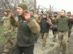 Пленные ВСУшники признались, что никогда не держали в руках оружия, и вообще не знают, где они