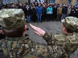 В Киеве вслед за Ивано-Франковском началась всеобщая мобилизация