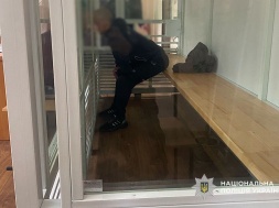 В Никополе мужчина выстрелил по ТЦКашнику, но не попал