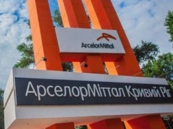 В Кривом Роге на территории предприятия "АрселорМиттал" повесился работник