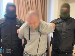 Днепропетровские СБУшники задержали подпольщиков, намеревающихся подорвать здания и машины ТЦК