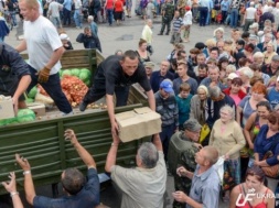 Очередь за гуманитаркой в Жёлтых Водах – одно из завоеваний майдана