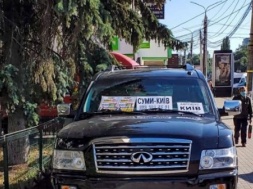 Автобусные “войны” в Сумах перешли в конфликт с патрульной полицией