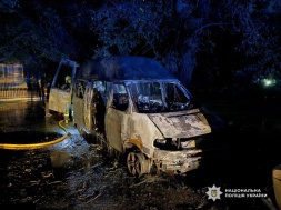 В Одессе СБУшники задержали за поджог авто 13-летнюю девочку и её 58-летнюю маму