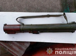 Во Львовской области на торговца оружием подали иск в суд за продажу испорченного гранатомёта и негодных боеприпасов к нему