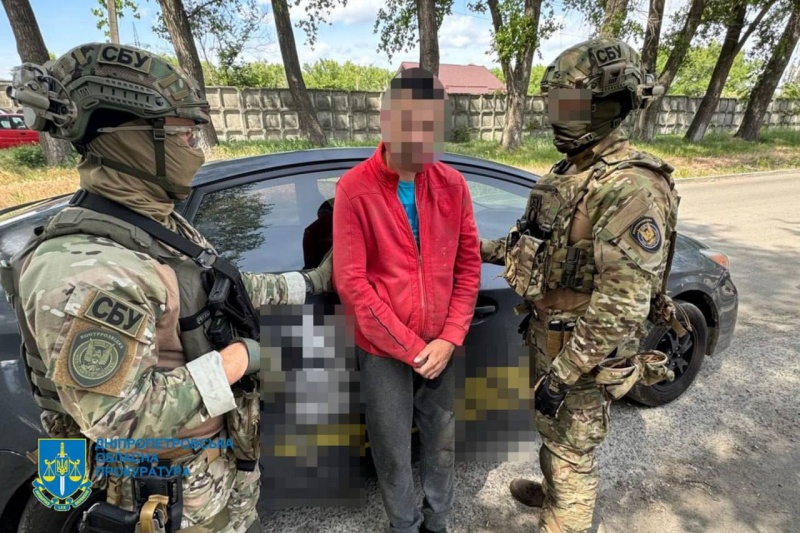 СБУ задержала в Днепре таксиста-корректировщика