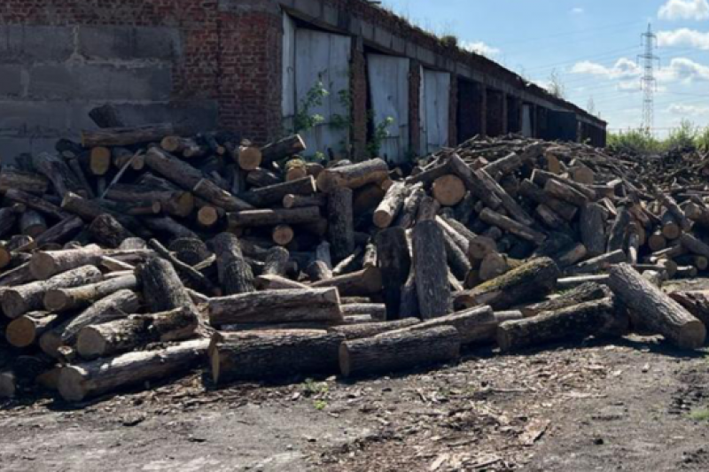 Руководители ЖЭКов со «своими» подрядчиками обворовывали ВСУ на поставках дров