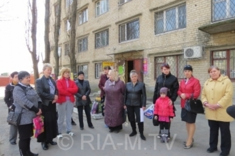 В Мелитополе бизнесмен, купивший общежитие с людьми, оставил жильцов без тепла