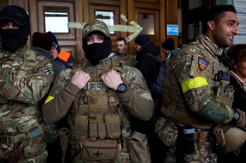 Запорожский ТЦК объявил тендер по авиаперевозкам – будут завозить наёмников