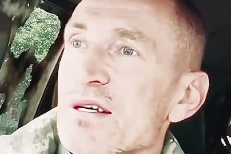 Блогер «Киянин» призвал выйти на протест родственников погибших ВСУшников, СБУшники быстро заткнули ему рот