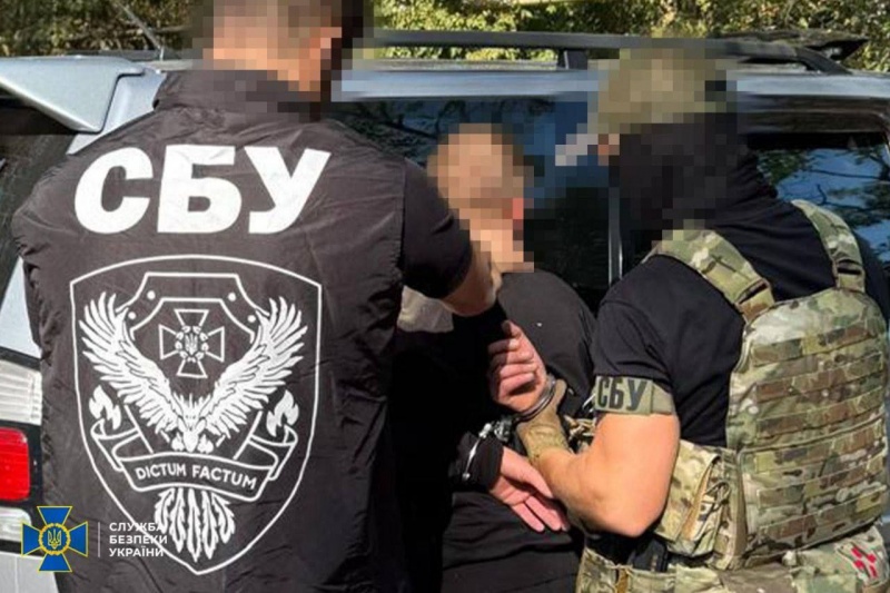 В разных областях Украины задержаны торговцы оружием