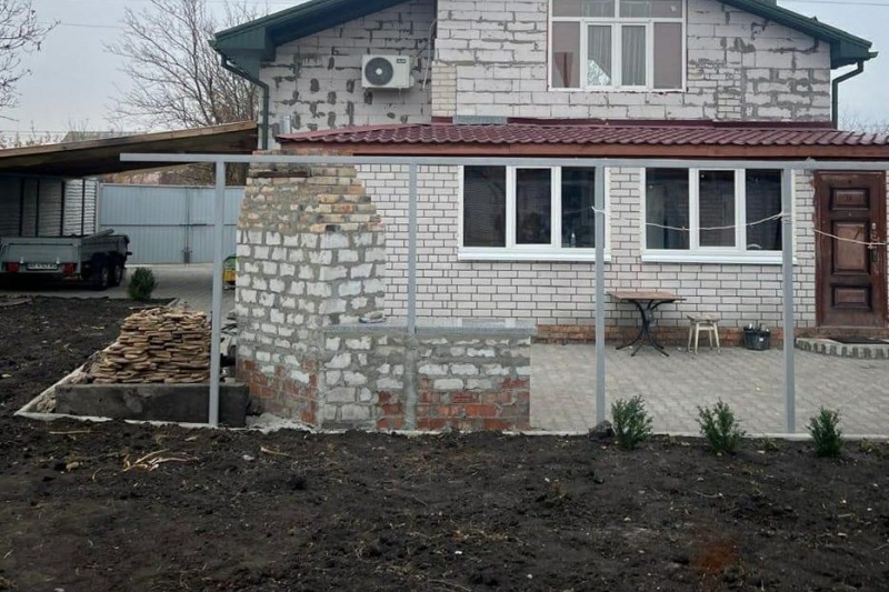 Командир в/ч в Днепре заставлял солдат строить дома своей матери и тёще